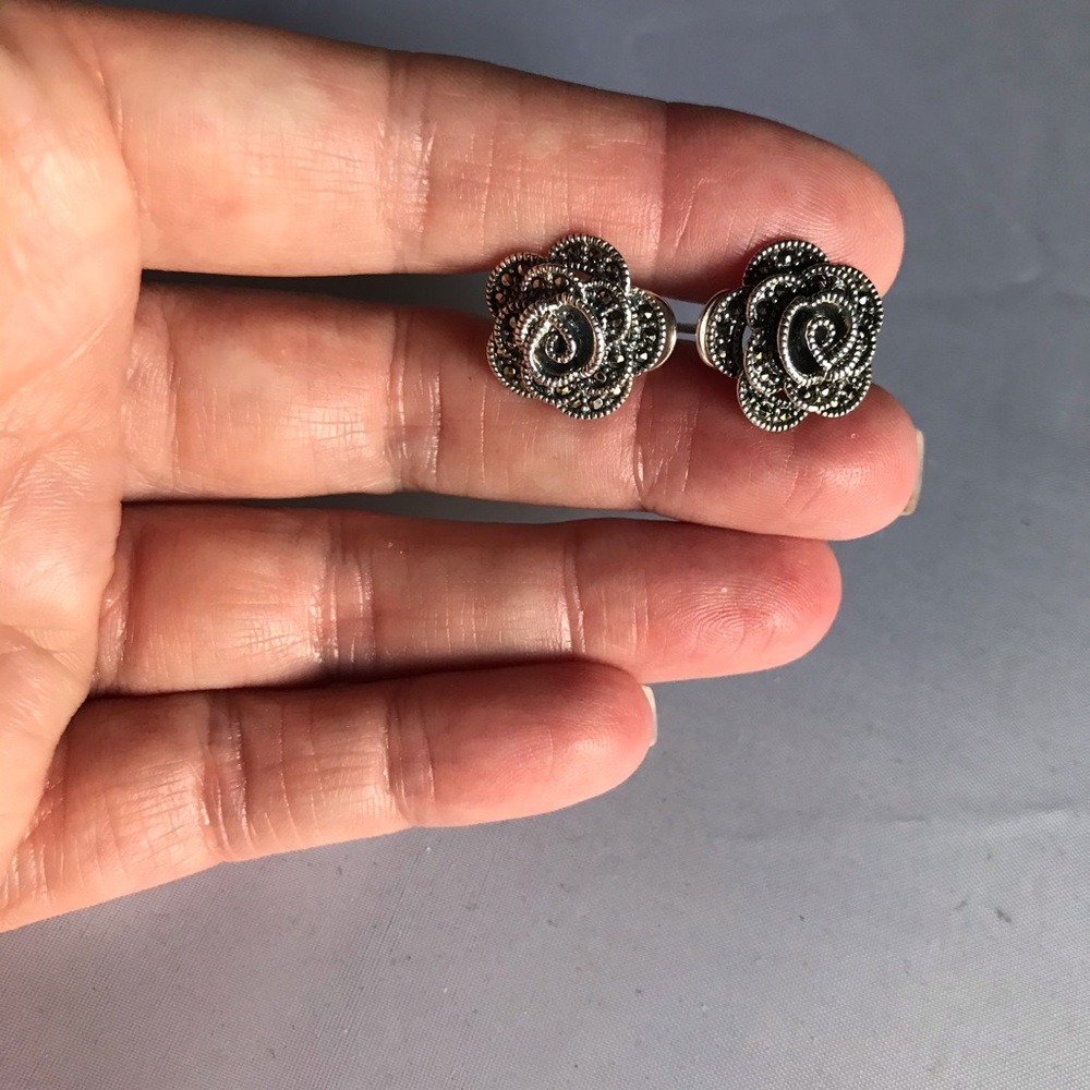 New! Sterling Silver Marcasite Rose Stud Earrings - Picture 13 of 13